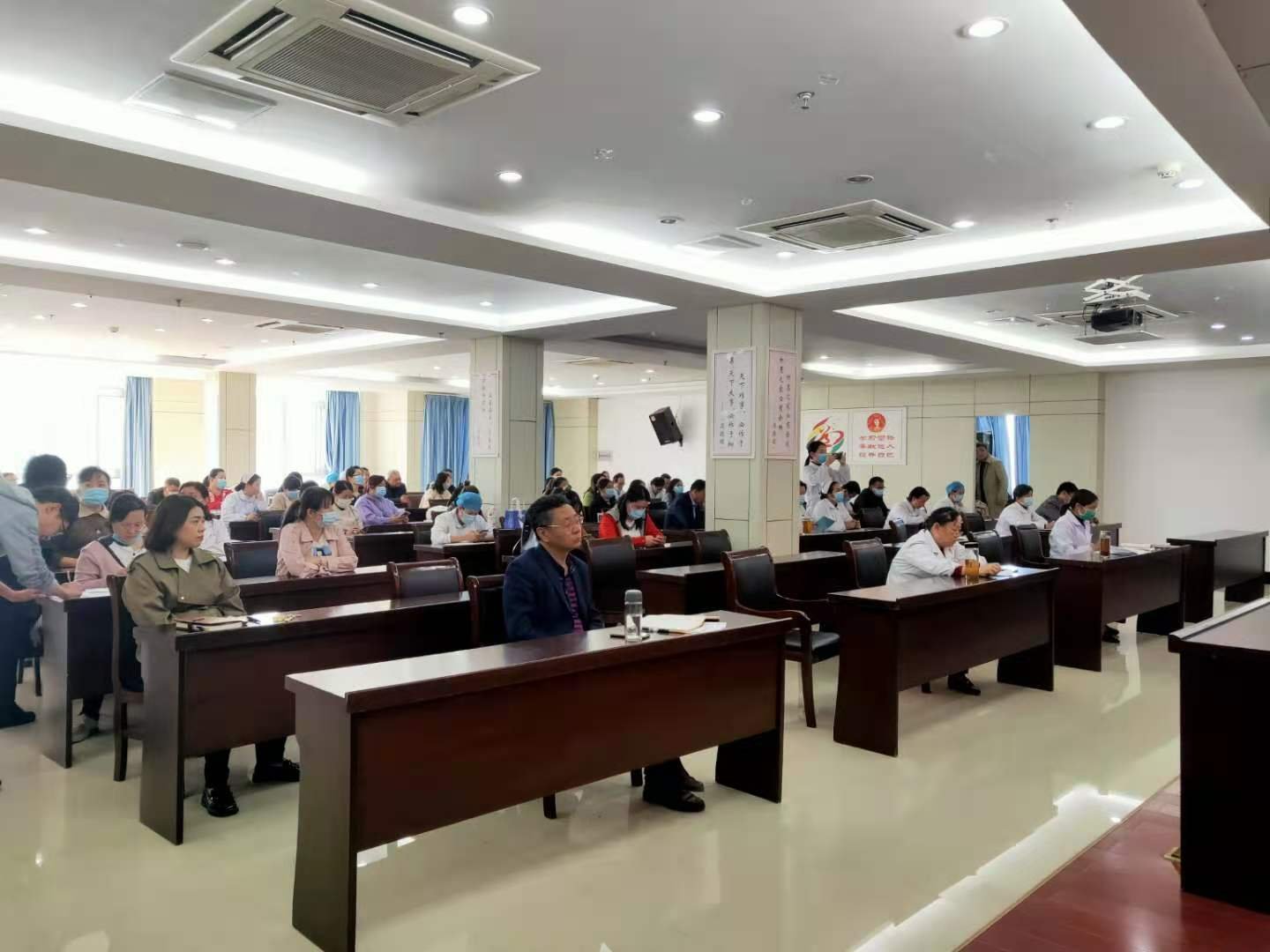 微信圖片_20201112172105.jpg 微信圖片_20201112172105.jpg